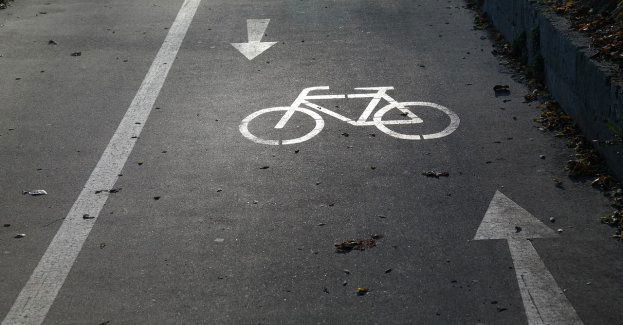 Incydent podczas protestu; kierowca niegroźnie potrącił protestującego