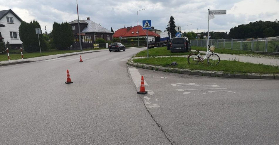 zdjęcie: Nieuwaga kierowcy ciężarówki mogła skończyć się tragicznie / fot. KPP Tomaszów Lubelski