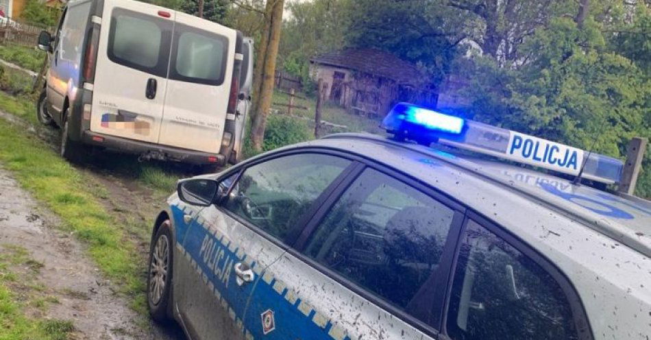 zdjęcie: Nietrzeźwy kierowca opla uciekał przed policjantami / fot. KPP Opole Lubelskie