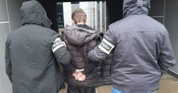 Policjanci odzyskali samochody i sprzęt o wartości blisko 600 tysięcy złotych