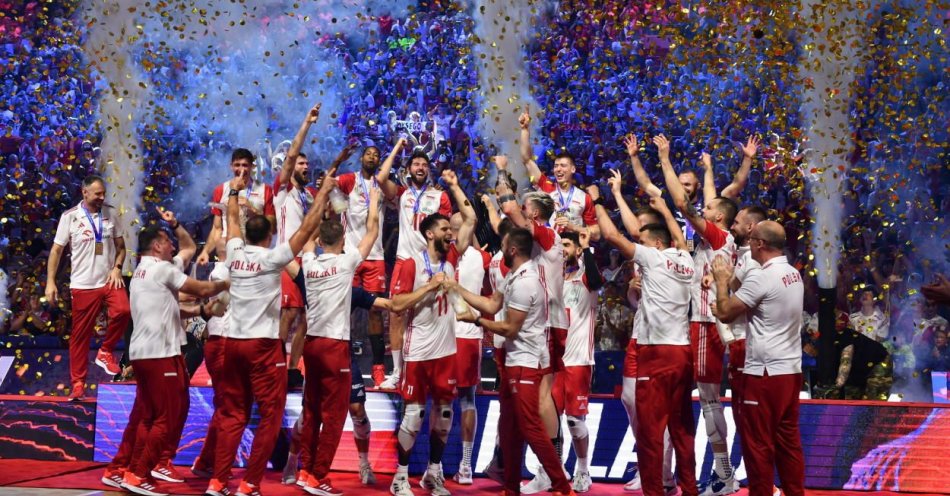 zdjęcie: LN siatkarzy - Zatorski MVP turnieju finałowego, czterech Polaków w drużynie marzeń / fot. PAP