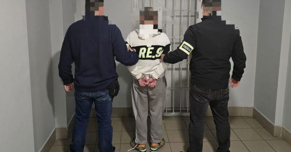 zdjęcie: Zatrzymano 37 latka podejrzanego o włamanie do lokalu / fot. KMP w Przemyślu fot. KMP Przemyśl