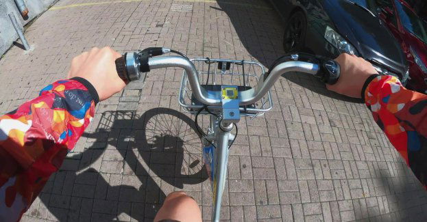 Przejeżdżali rowerami przez przejście dla pieszych - zareagowali policjanci