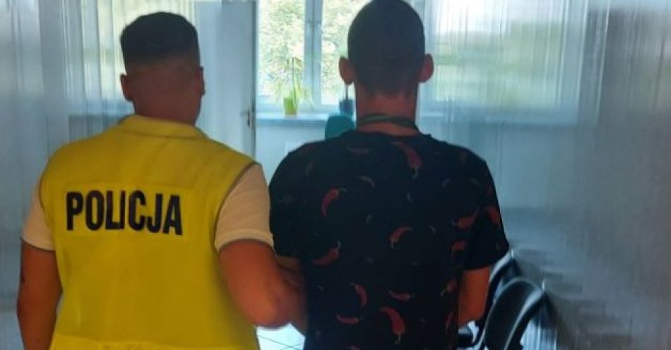 zdjęcie: Wpadł z narkotykami / fot. KPP w Łowiczu