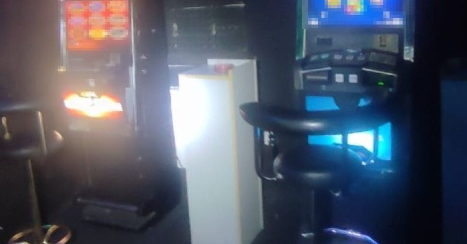 zdjęcie: Akcja policji i KAS zabezpieczyła nielegalne automaty / fot. KMP Biała Podlaska