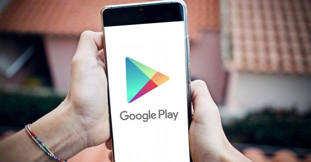 Seniorka straciła 40 tys. zł po zamontowaniu na telefonie aplikacji