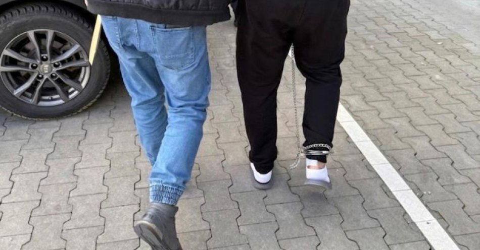 zdjęcie: Poszukiwany zatrzymany w powiecie świdwińskim / fot. KPP w Świdwinie M2