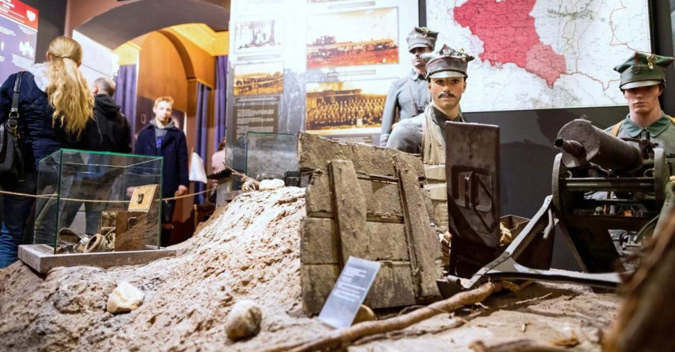 zdjęcie: Do Muzeum Powstania Wielkopolskiego 1918-1919 spływają pamiątki z kraju i ze świata / fot. PAP