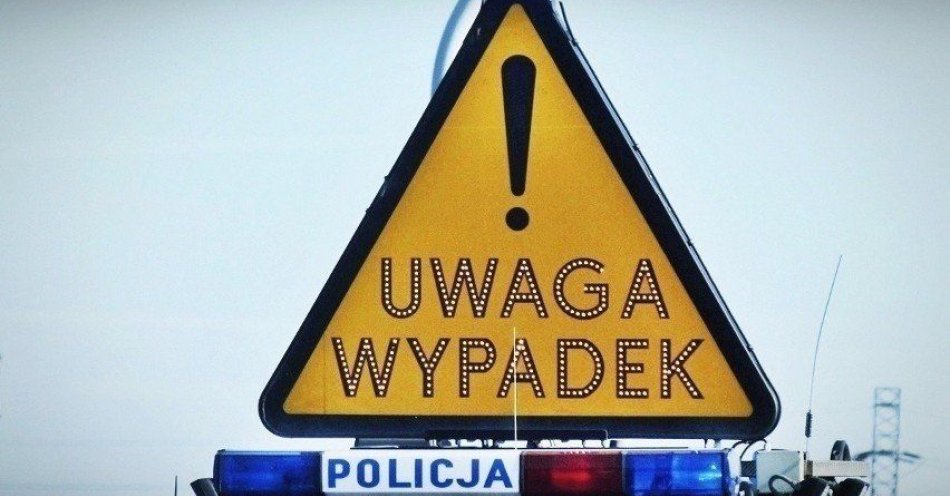 zdjęcie: Żniwa to czas wzmożonego ruchu maszyn rolniczych. Uwaga na drogach! / fot. KPP w Pułtusku