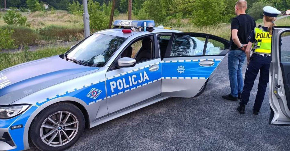 zdjęcie: Drogowy przestępca w rękach Policjantów / fot. KPP Międzyrzecz