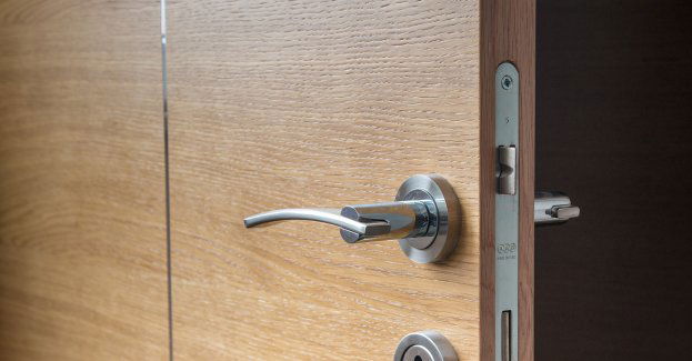 Do śmierci młodej kobiety, której ciało znaleziono w warszawskim hotelu, przyczyniły się osoby trzecie