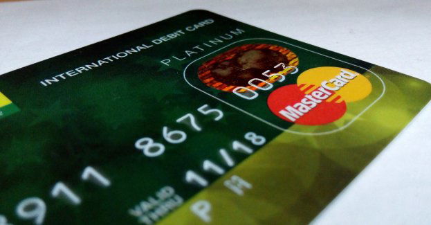 Ukradł kartę bankomatową i wyjął z konta 8 tysięcy złotych