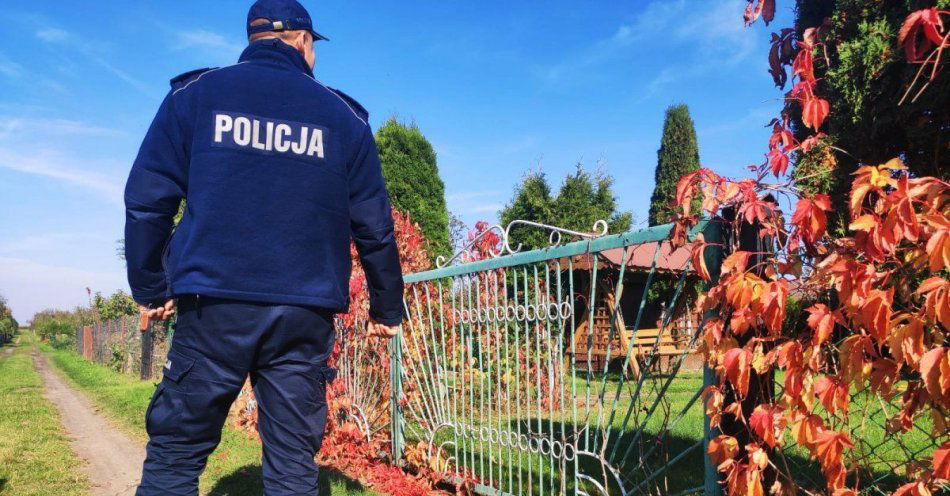 zdjęcie: Bądź przezorny i zabezpiecz działkę! / fot. KPP Hajnówka