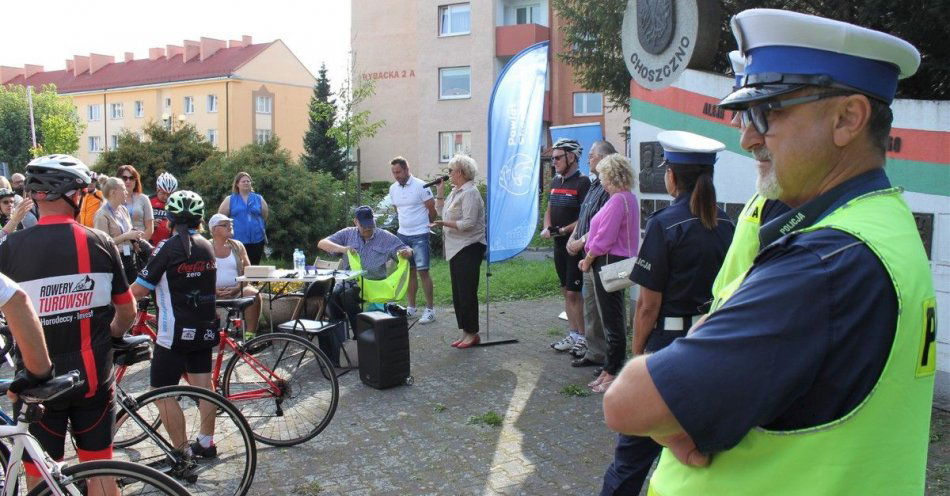 zdjęcie: Zabezpieczenie Pikniku Kolarskiego / fot. KPP w Choszcznie