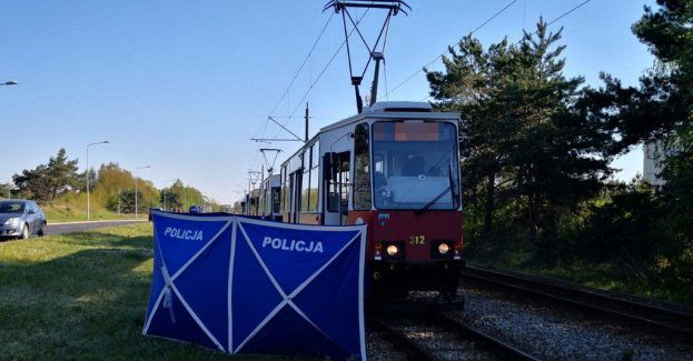 Policjanci wyjaśniają okoliczności śmiertelnego wypadku