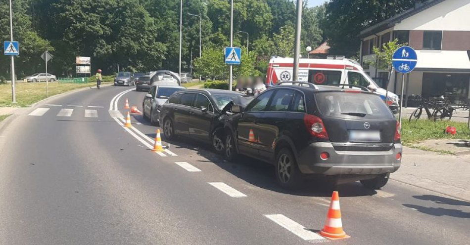 zdjęcie: Czołowe zderzenie samochodów w Miliczu / fot. KPP w Miliczu