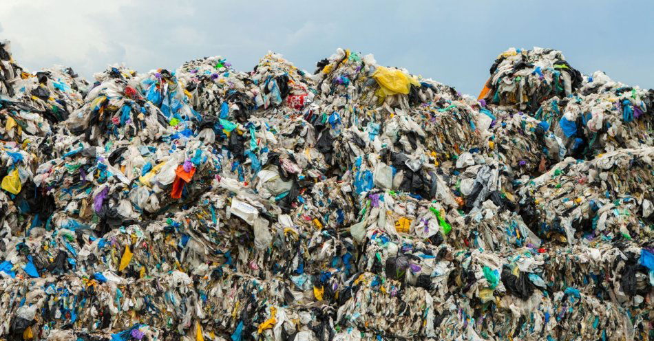 zdjęcie: Kolejne 100 mln zł na usuwanie niebezpiecznych odpadów / v7284504