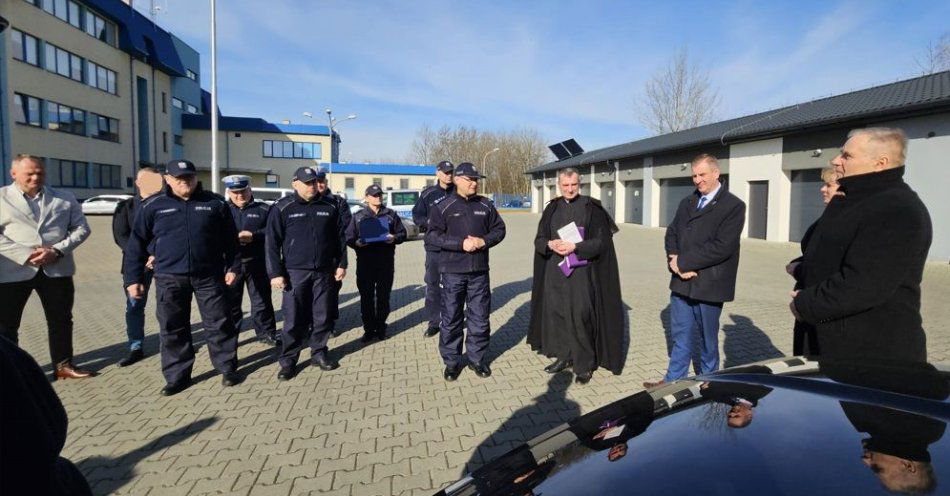 zdjęcie: Nowe radiowozy dla grójeckich policjantów / fot. KPP w Grójcu