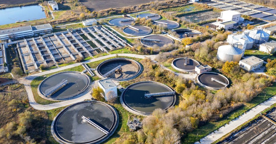 zdjęcie: Samorząd wyda 400 mln zł  na inwestycje kanalizacyjne / v10645284