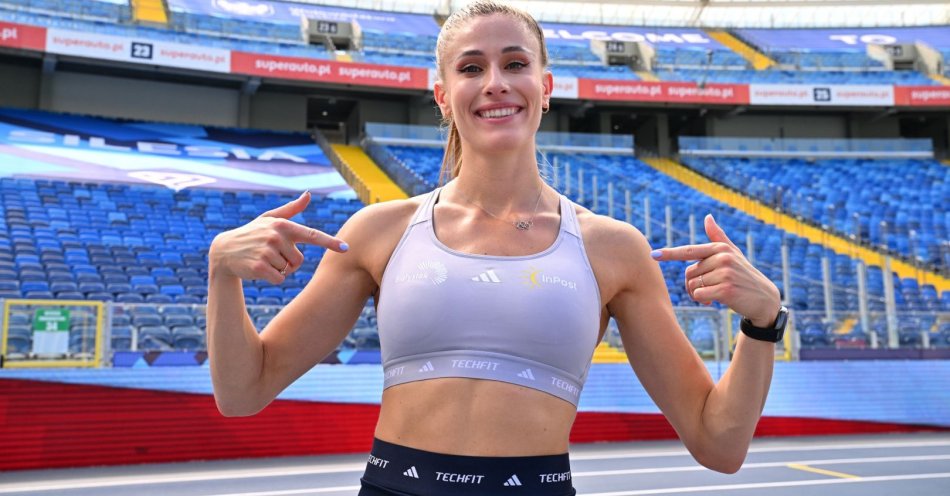 zdjęcie: Natalia Bukowiecka już w Japonii, kolejni Polacy lecą w poniedziałek. Mam przed oczami ten pusty stadion / fot. Rafał Oleksiewicz