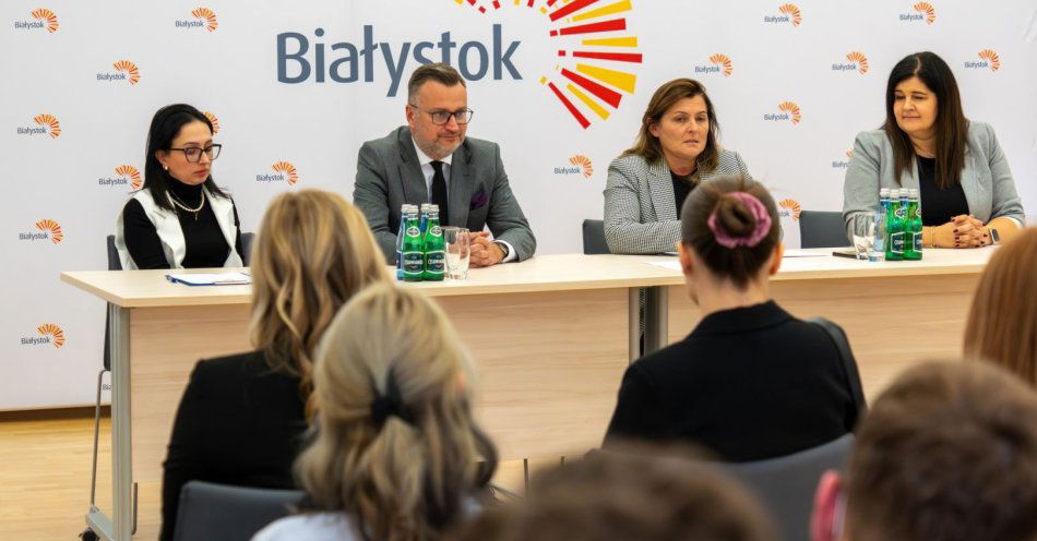 zdjęcie: Młodzieżowa Rada Miasta XII kadencji rozpoczęła pracę / fot. nadesłane