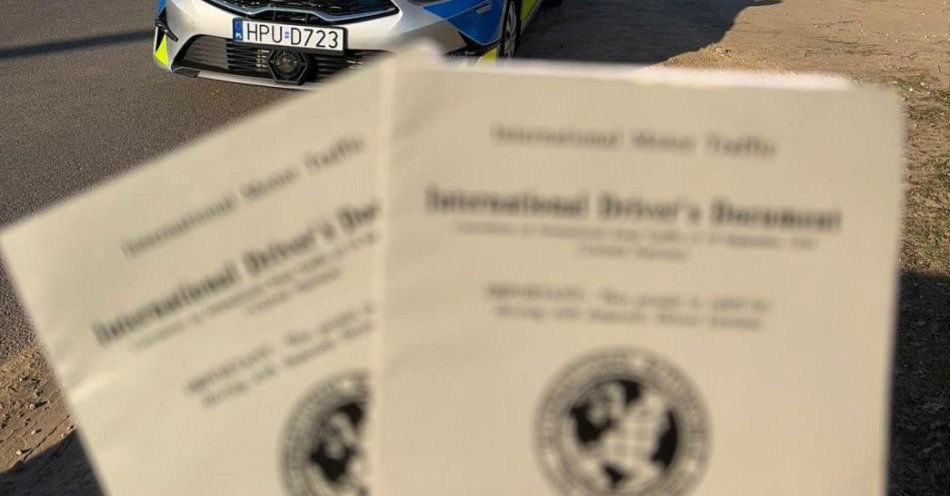 zdjęcie: Czterech zatrzymanych za fałszywe prawa jazdy w powiecie kępińskim / fot. KPP Kępno