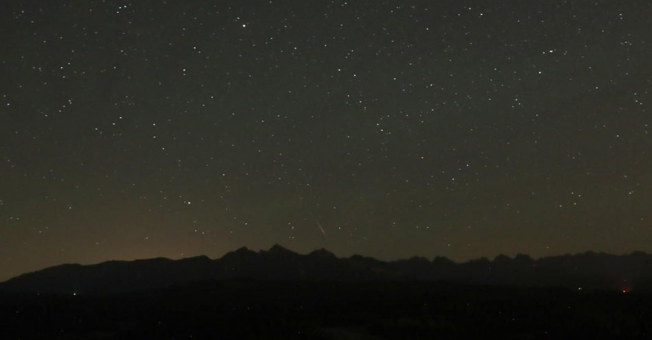 zdjęcie: Czas na październikowe roje meteorów - Drakonidy i Orionidy / fot. PAP