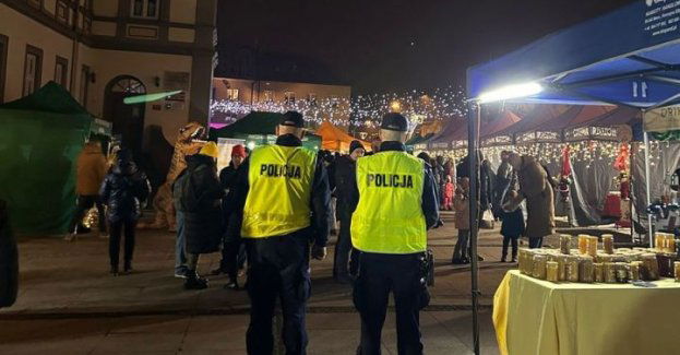 Policja pilnowała porządku podczas jarmarków świątecznych