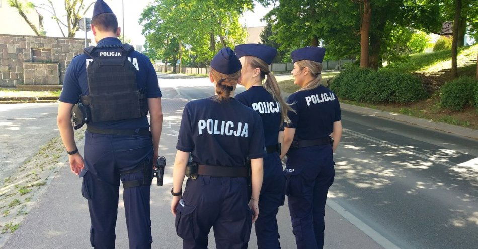 zdjęcie: Słuchacze Akademii Policji w Szczytnie pełnili służby z nidzickimi policjantami / fot. KPP w Nidzicy