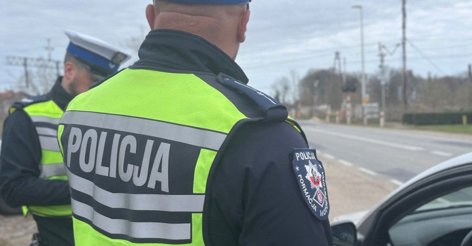 zdjęcie: Jeździł bez przeglądu technicznego przez ponad 10 lat / fot. KPP w Sławnie