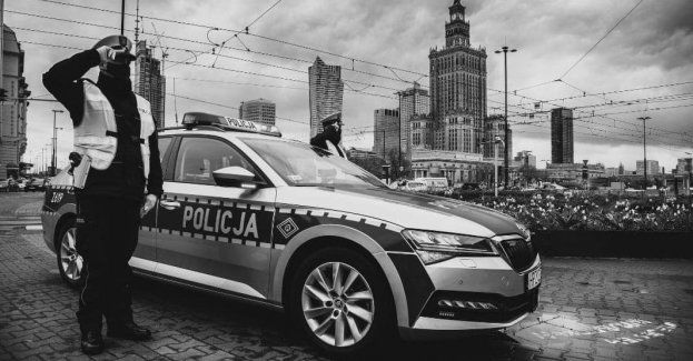 O 17.00 zabrzmią syreny radiowozów