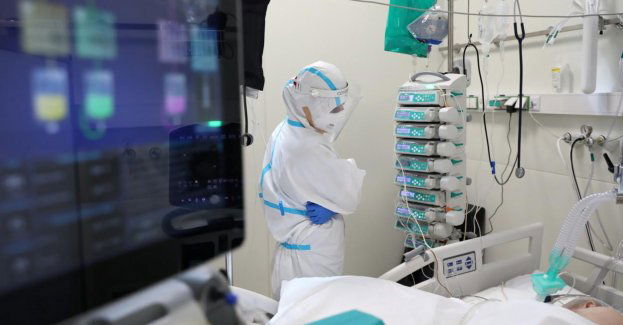 Minionej doby 445 zakażeń koronawirusem, zmarło 7 osób z COVID-19