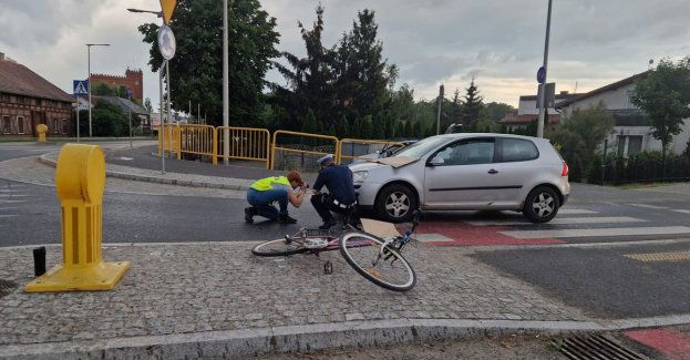 Pijany kierowca potrącił rowerzystę i uciekł