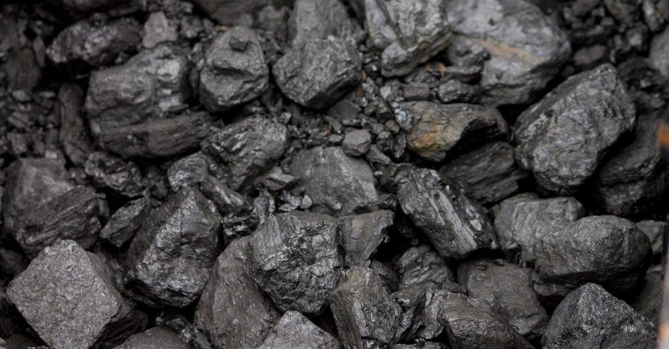 zdjęcie: Zakup węgla przez internet. Jak nie dać się oszukać? / pixabay/842468