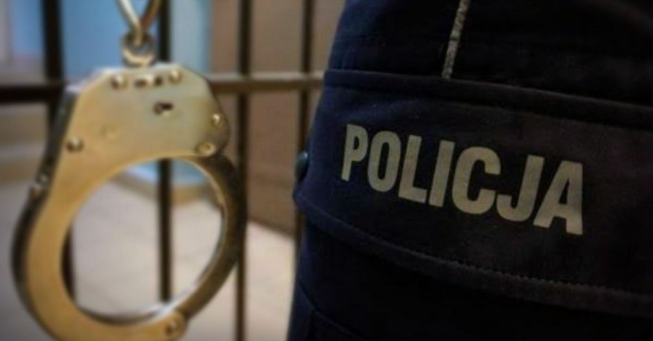 zdjęcie: Finał sprawy oszustw i wyłudzeń usług. Akt oskarżenia przeciwko 25-latce trafił do sądu / fot. KMP Łomża