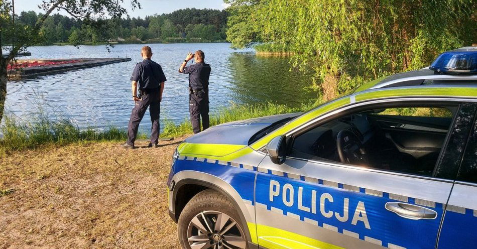 zdjęcie: Wakacji czas... i więcej pracy dla policjantów / fot. KPP w Bełchatowie