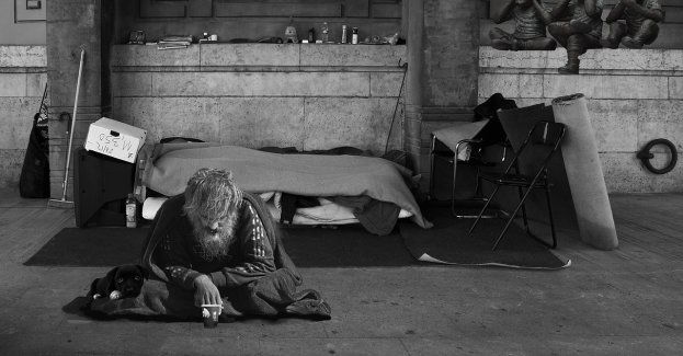 Dwóch 20-latków zabiło bezdomnego; prokurator żąda po 25 lat