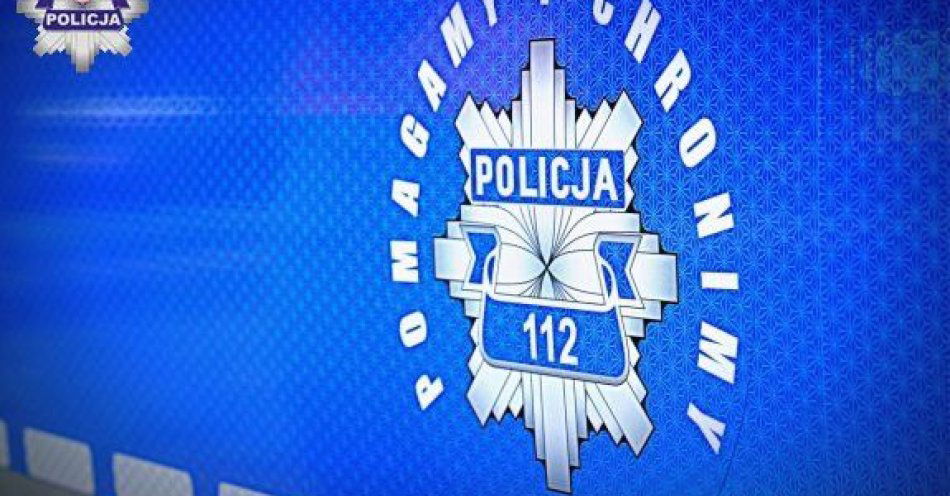 zdjęcie: Policjanci uratowali pracownika po wypadku w Cukrowni Krasnystaw / fot. KPP Krasnystaw