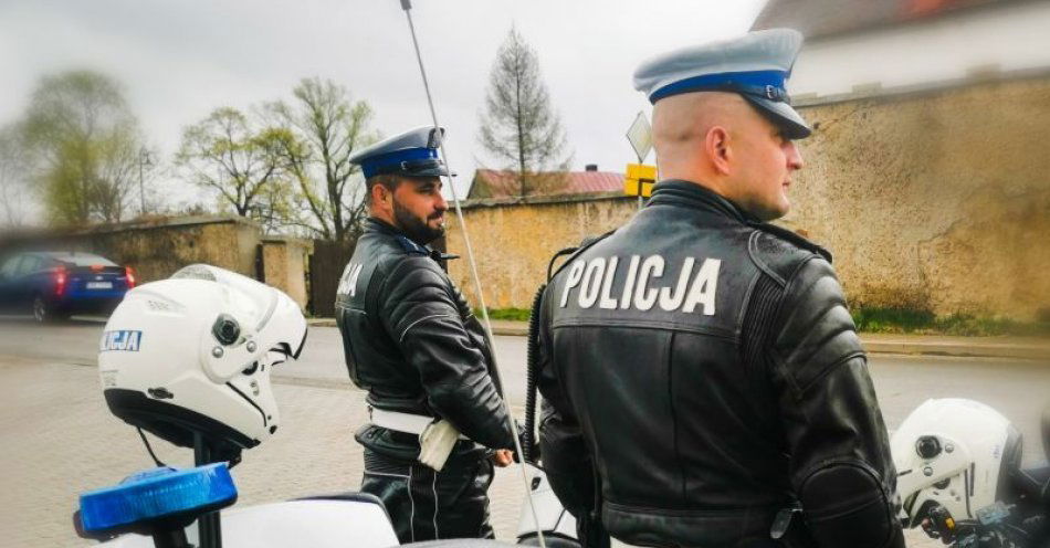 zdjęcie: Wiosna w pełni, czyli sezon na jednoślady rozpoczęty. Uważajcie na siebie! / fot. KPP w Kamiennej Górze