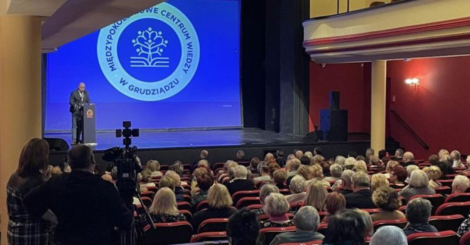 zdjęcie: Seniorzy wracają do nauki / fot. UM Grudziądz