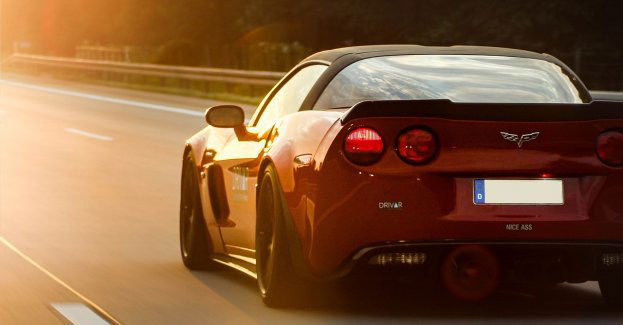 Przekroczył prędkość, bo... spieszył się na samolot