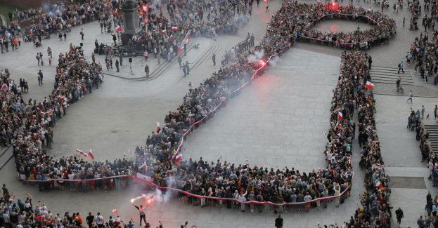 Stolica oddała hołd powstańcom warszawskim w godzinę "W"