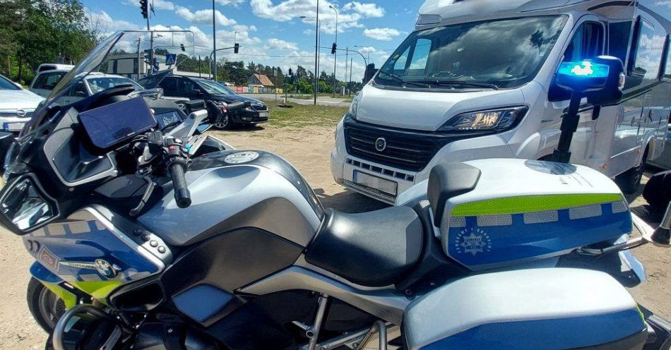zdjęcie: Bydgoscy policjanci odzyskali kampera skradzionego na terenie Niemiec i zatrzymali 45-letniego pasera / fot. KWP w Bydgoszczy