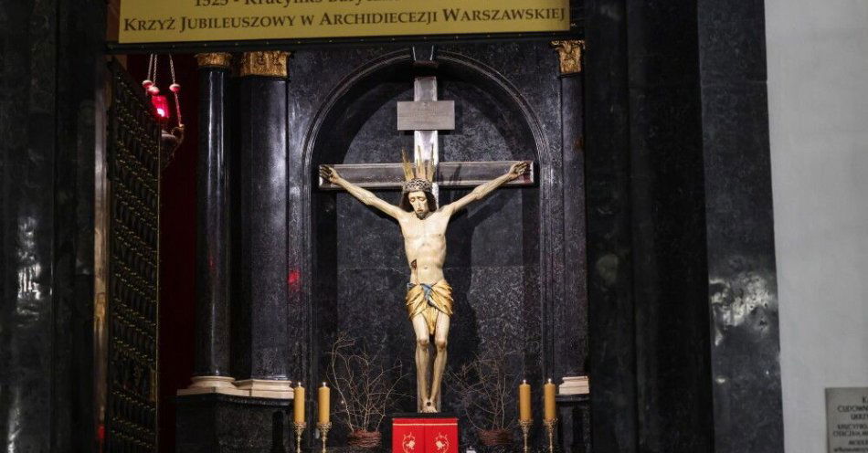 zdjęcie: 14 września główne obchody 500-lecia obecności krzyża Baryczków w stolicy / fot. PAP