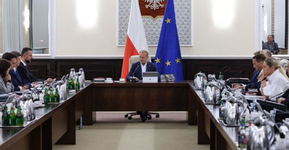 zdjęcie: Rząd zajmie się projektem o dodatkach mieszkaniowych dla mundurowych / fot. PAP