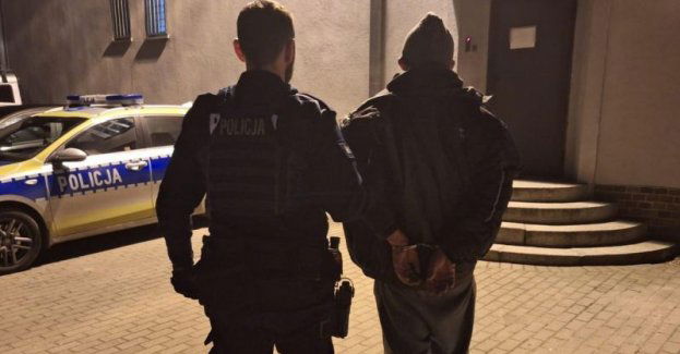 Zatrzymani sprawcy - kradli perfumy w jednym z miejscowych sklepów drogeryjnych