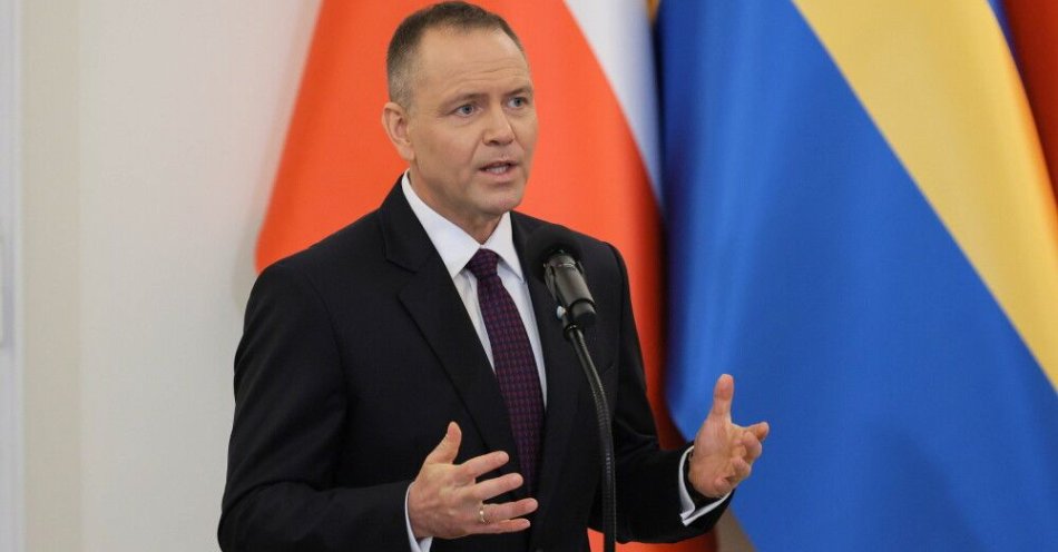 zdjęcie: Prezydencki projekt ustawy ws. „SAFE 0 proc.”: utworzenie funduszu w BGK, finansowanego z zysków NBP / Warszawa, 10.03.2026. Prezydent RP Karol Nawrocki na wspólnym z królem Szwecji Karolem XVI Gustawem spotkaniu z mediami w Sali Chorągwianej Pałacu Prezydenckiego w Warszawie, 10 bm. (jm) PAP/Paweł Supernak