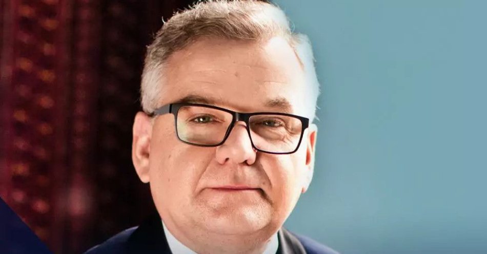 zdjęcie: Artur Andrus z Zespołem - recital kabaretowy / kupbilecik24.pl / ARTUR ANDRUS Z ZESPOŁEM - RECITAL KABARETOWY