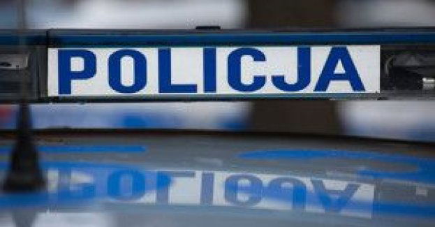 Przekroczył prędkość i nie zatrzymał się do kontroli drogowej. Policjanci ukarali go mandatami na łączną kwotę 9200 zł i 29 pkt