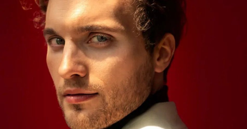 zdjęcie: Wieczór pełen emocji - Krajewski,  Wodecki, Cohen i autorskie historie przy fortepianie / kupbilecik24.pl / Wieczór pełen emocji - Krajewski,  Wodecki, Cohen i autorskie historie przy fortepianie